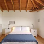 Tres Palmeras Apartamento *